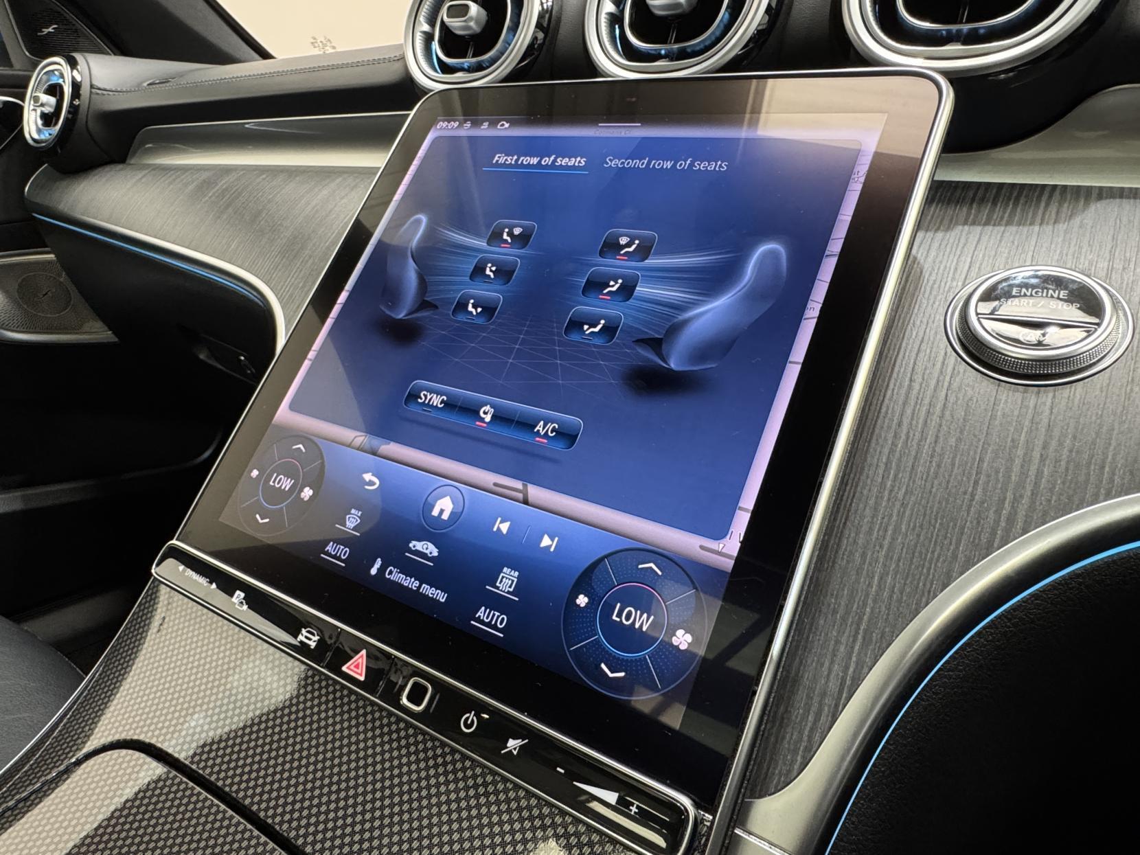 Mercedes-Benz C Class view 39