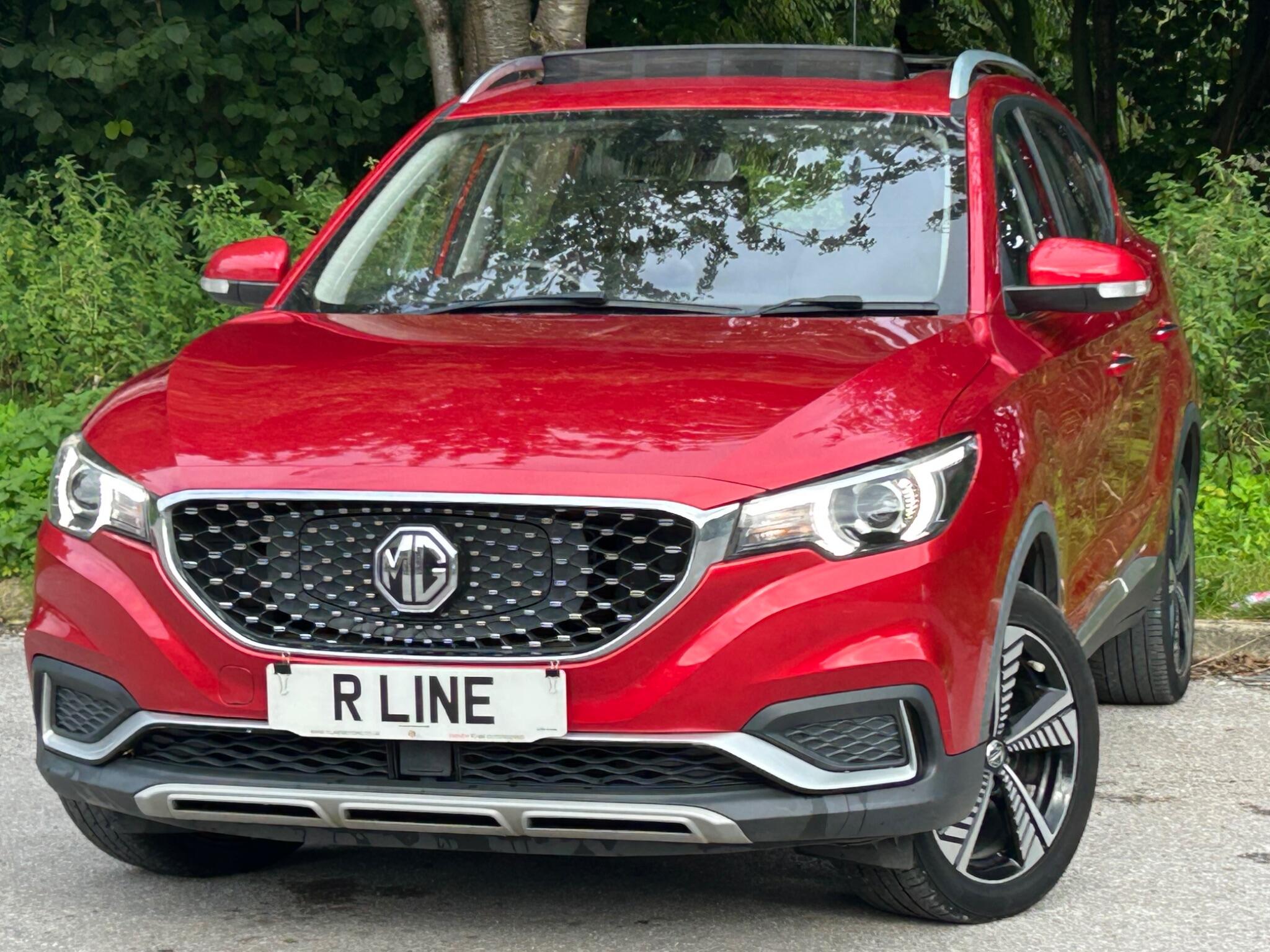 MG ZS view 7