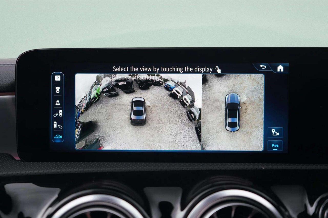 Mercedes-Benz Cla view 25