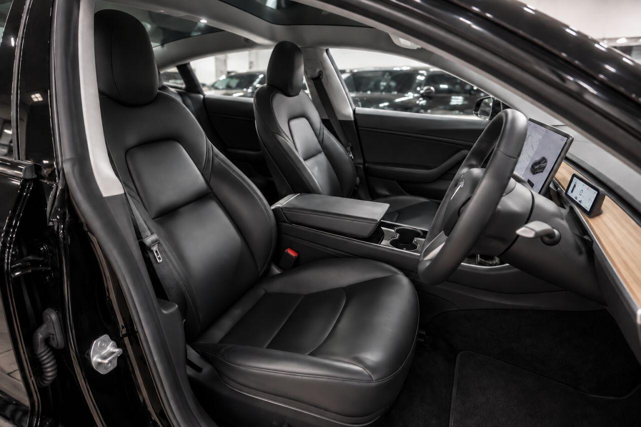 Tesla Model 3 view 11