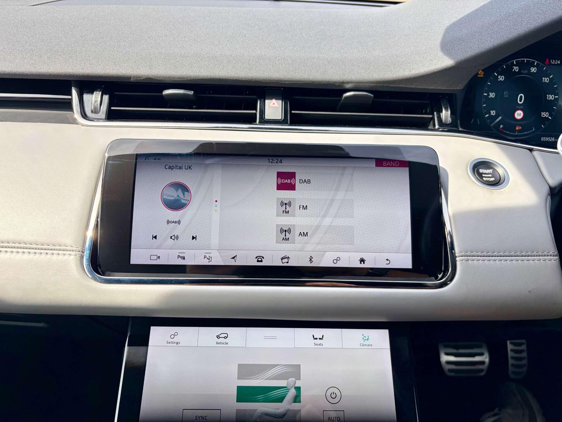 Land Rover Range Rover Evoque view 49