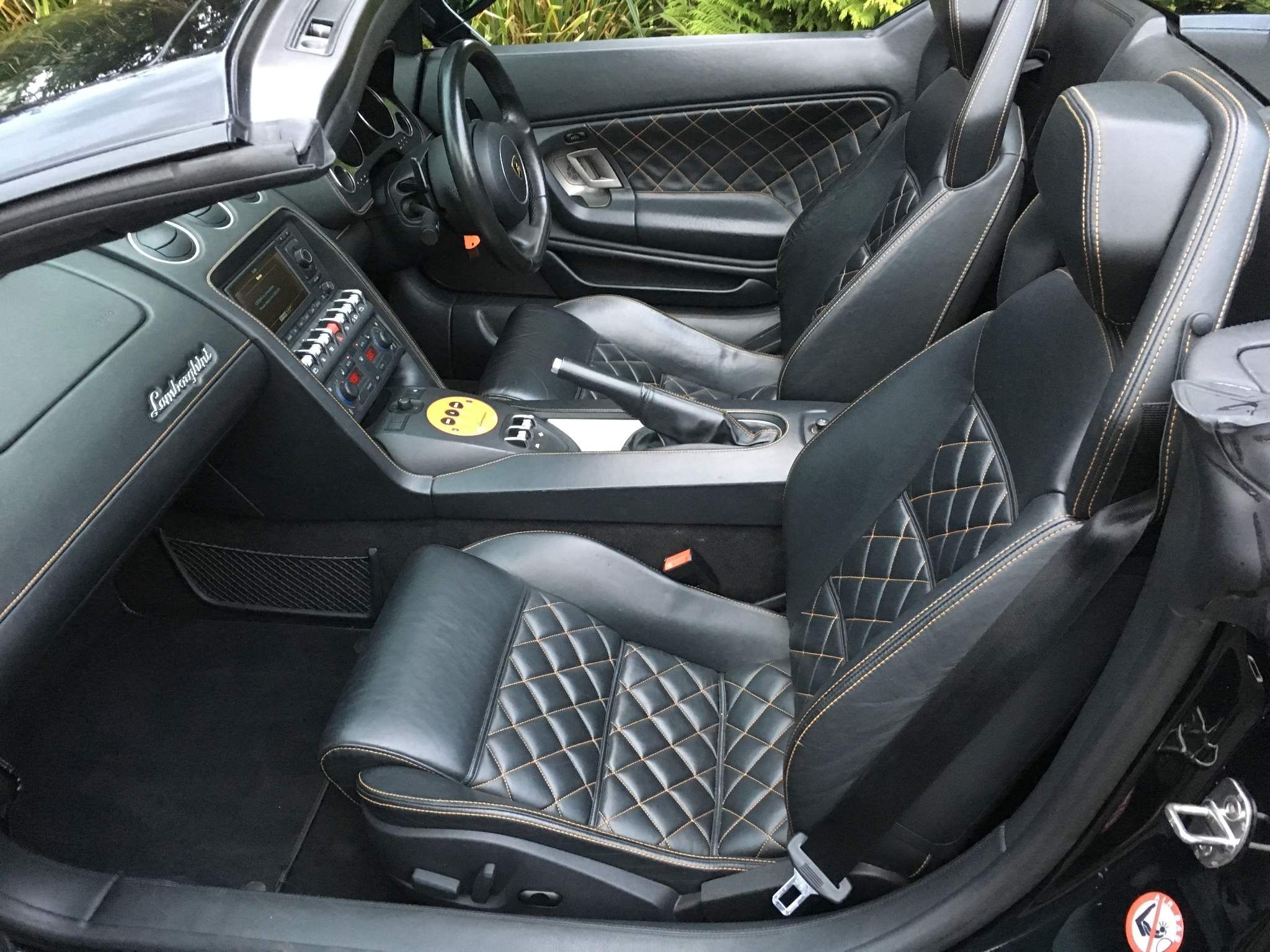 Lamborghini Gallardo view 27