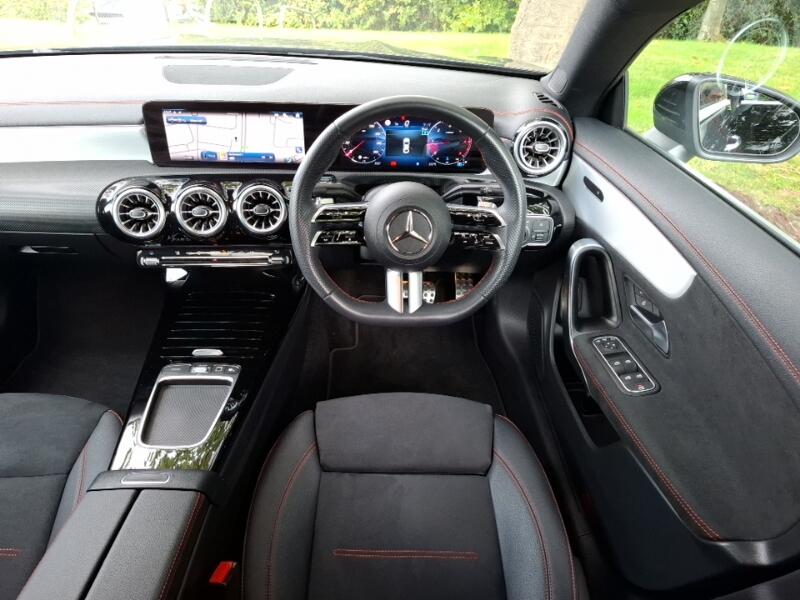 Mercedes-Benz CLA view 8
