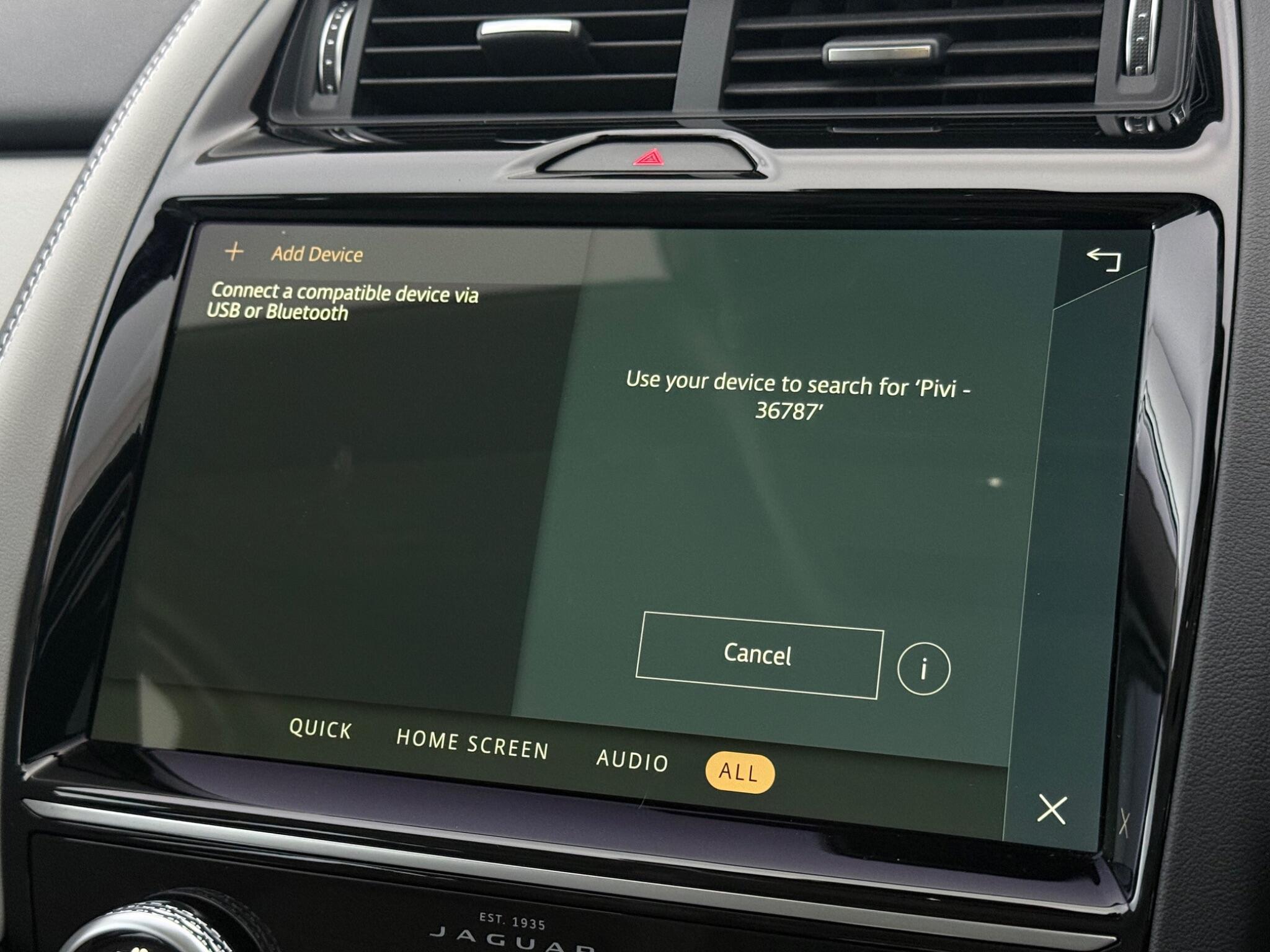 Jaguar E-Pace view 27
