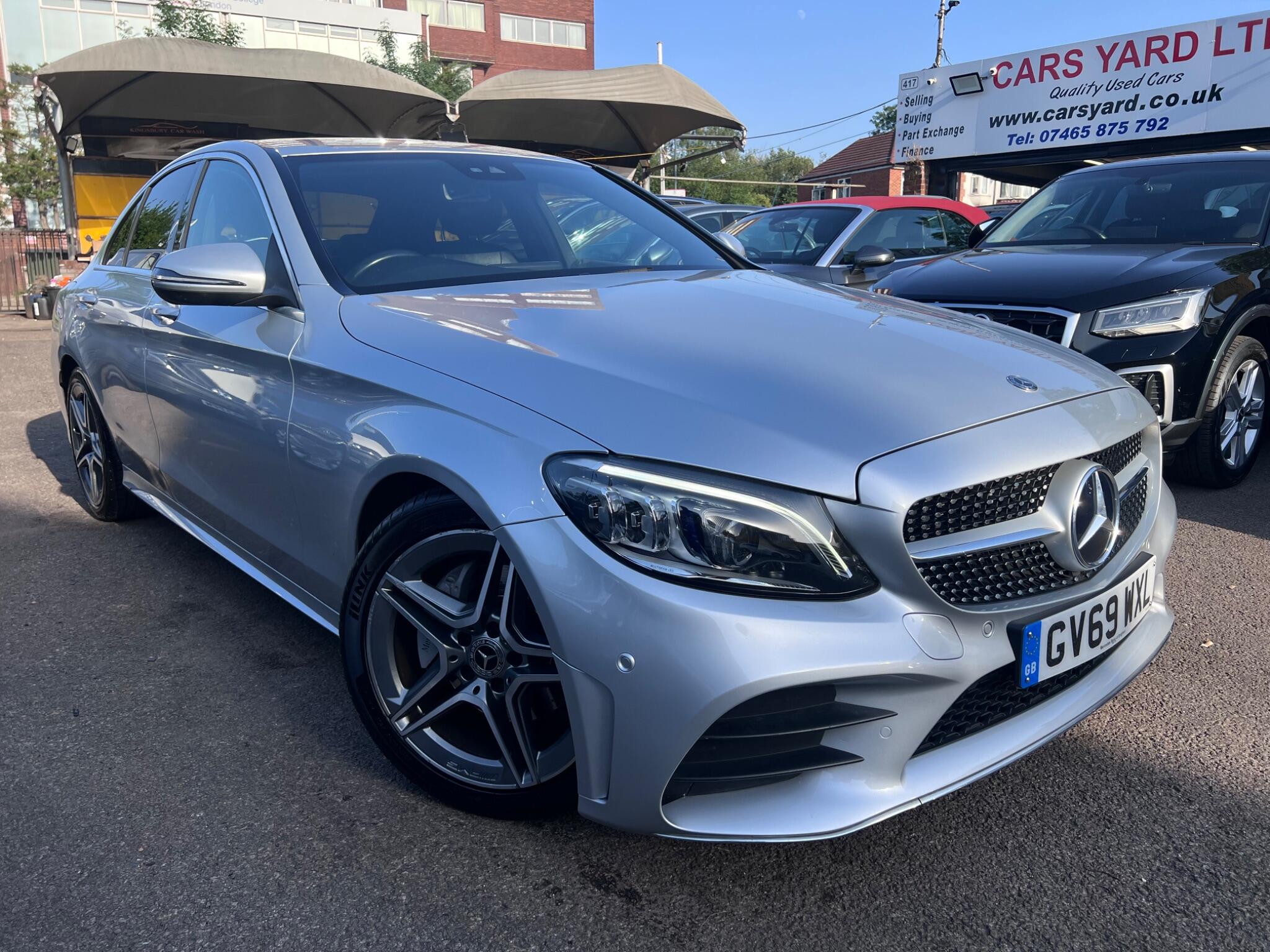 Mercedes-Benz C Class view 4