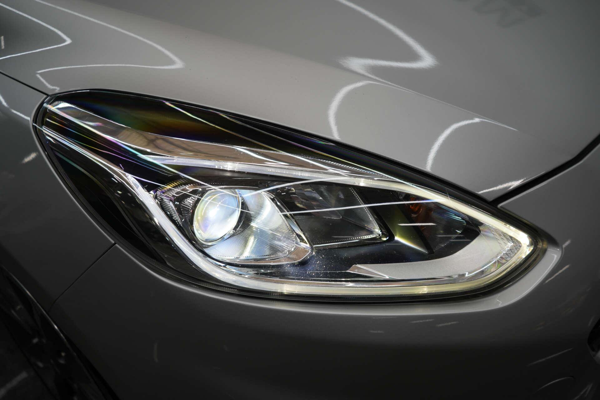 Ford Fiesta view 44