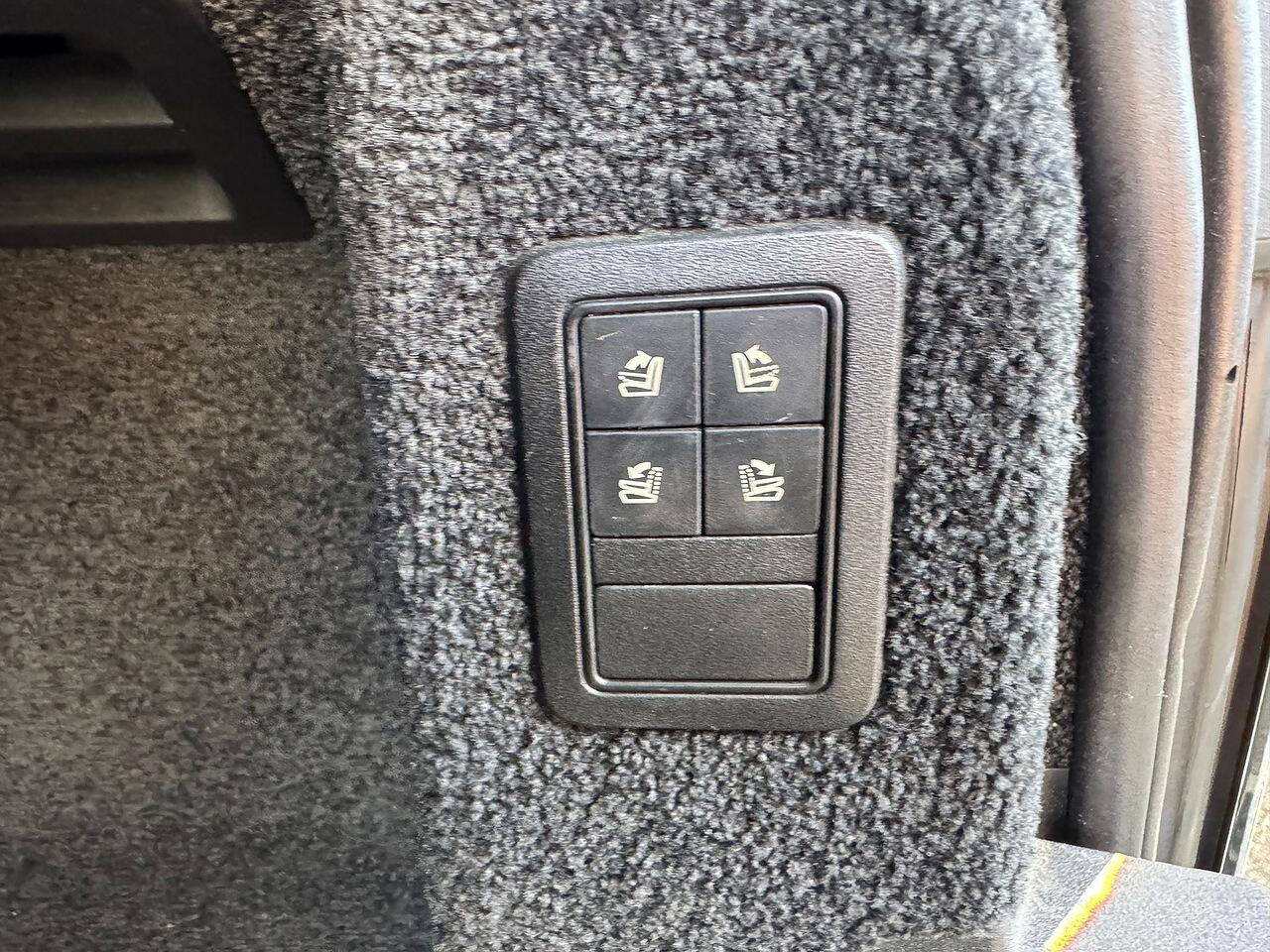 Land Rover Range Rover view 39