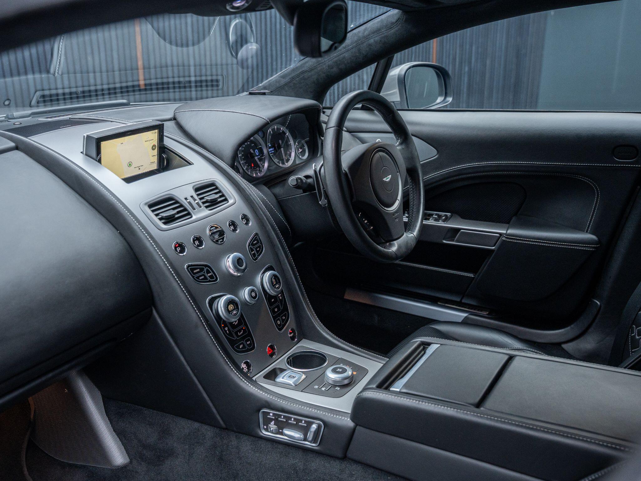 Aston Martin Rapide view 40