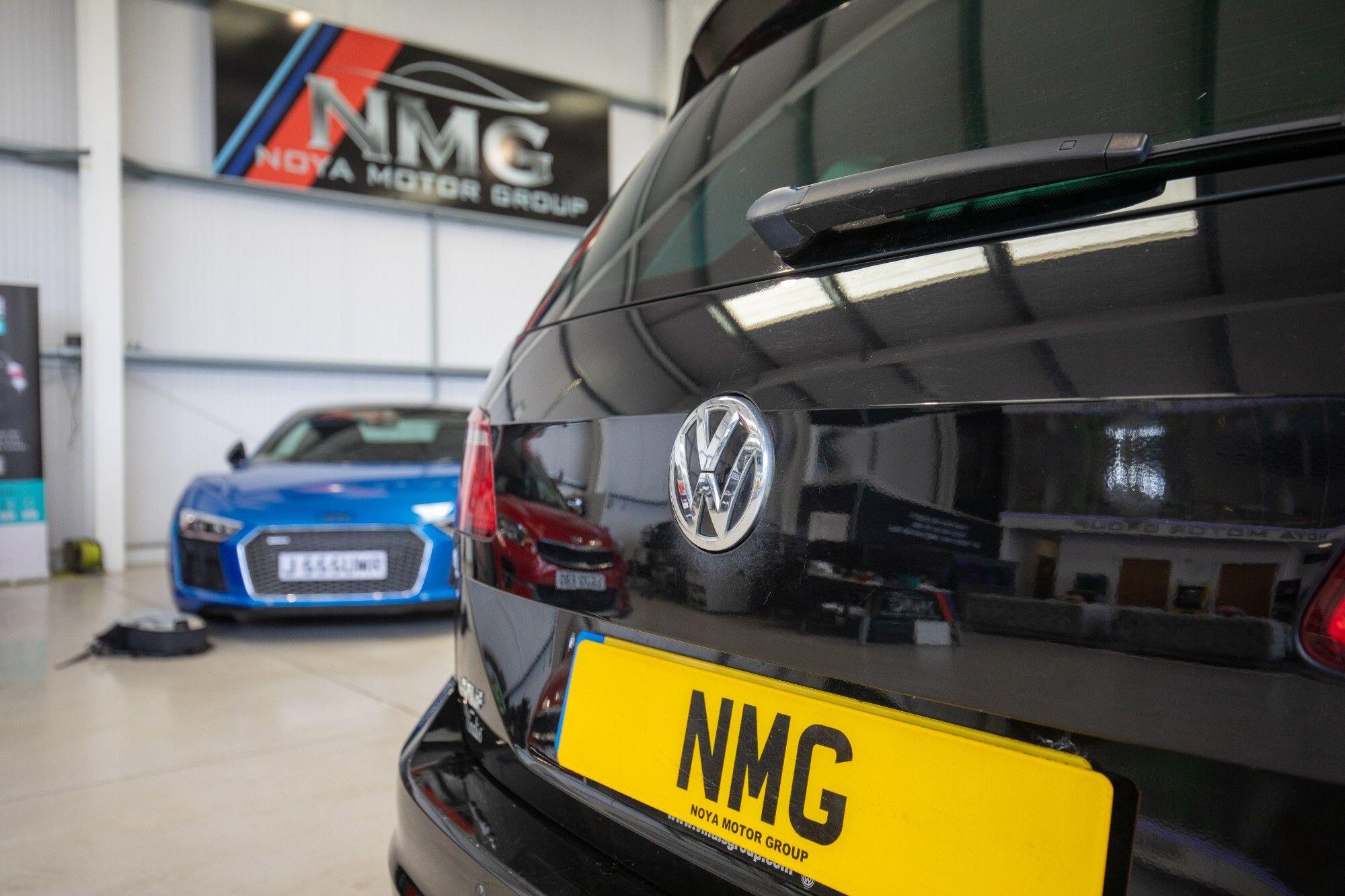 Volkswagen Golf Sportsvan view 11