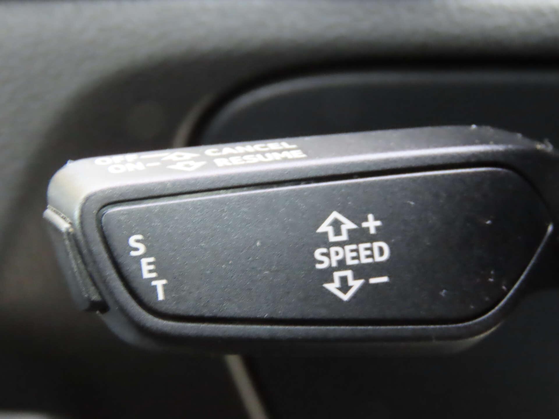 Audi A3 view 12