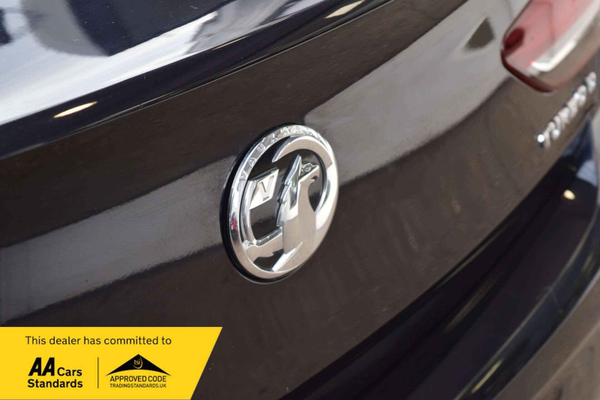 Vauxhall Insignia view 27