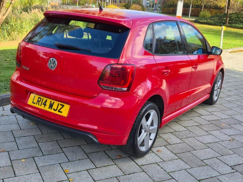 2014 Volkswagen Polo image 3