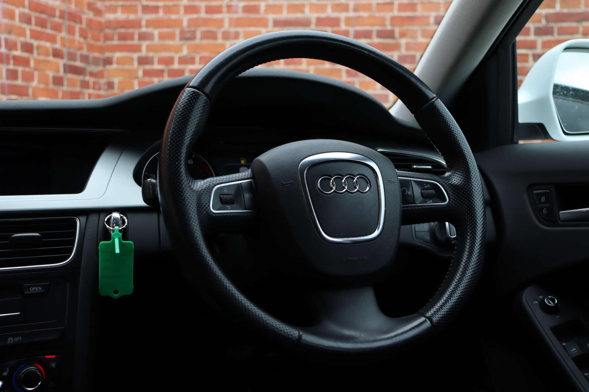 Audi A4 Allroad view 27