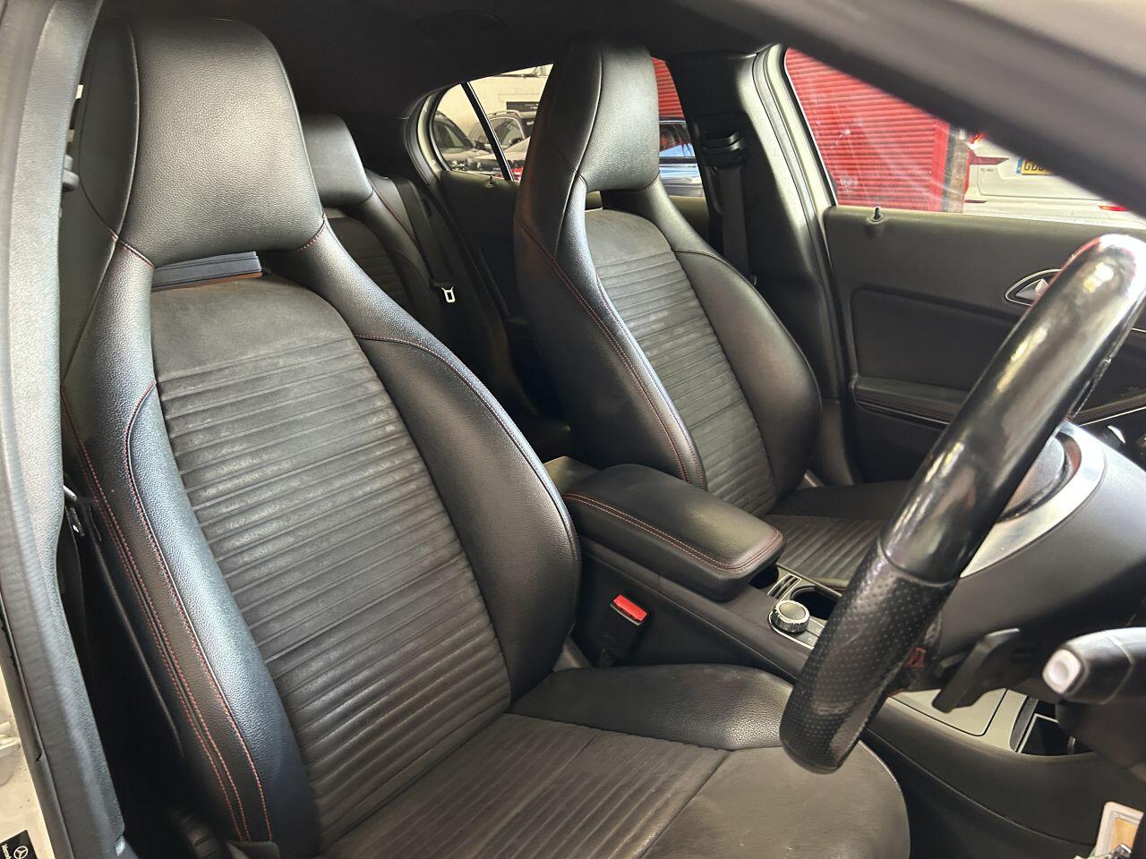 Mercedes-Benz Gla view 31