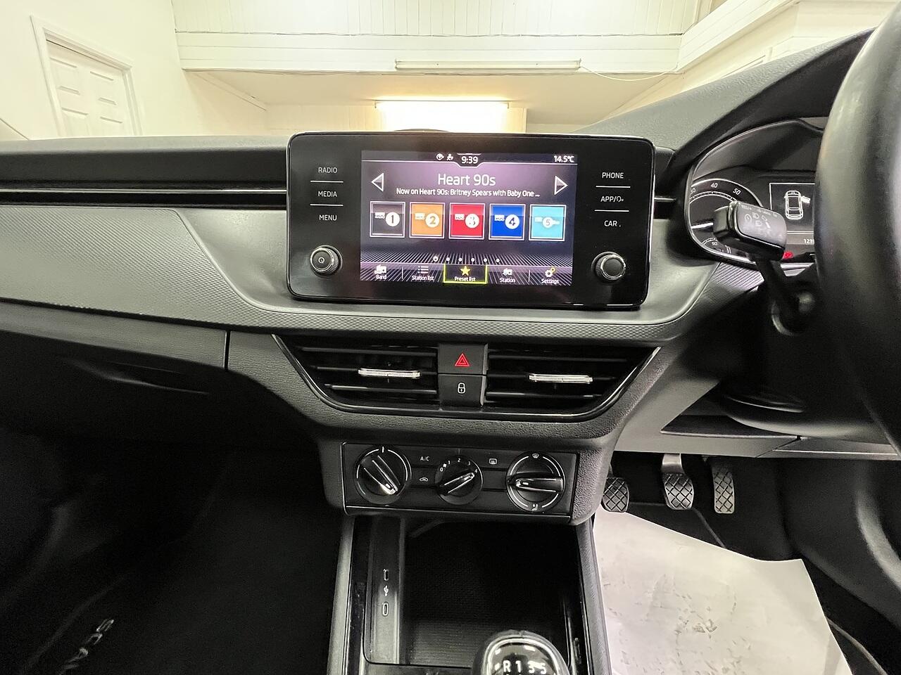 Skoda Scala view 12
