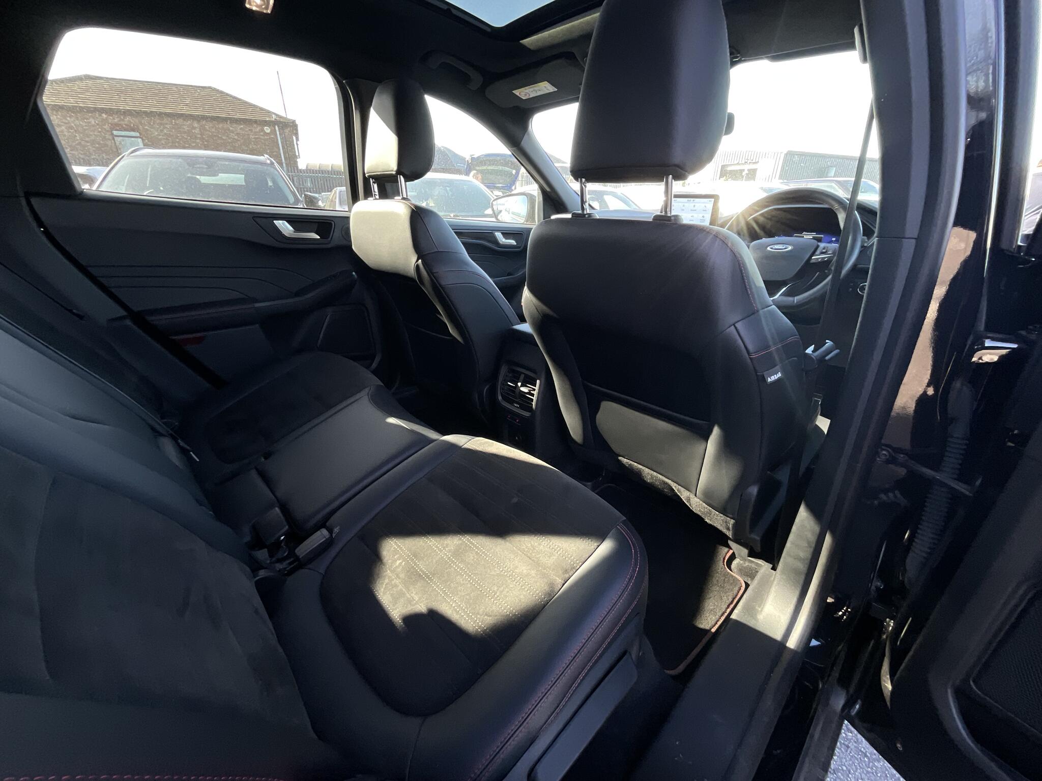 Ford Kuga view 10