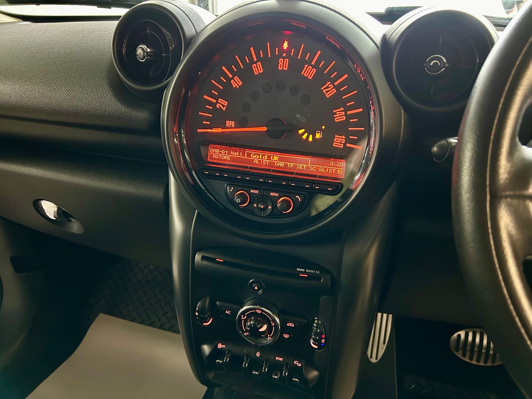 MINI Countryman view 36