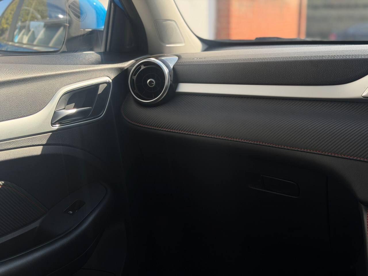 MG ZS view 22