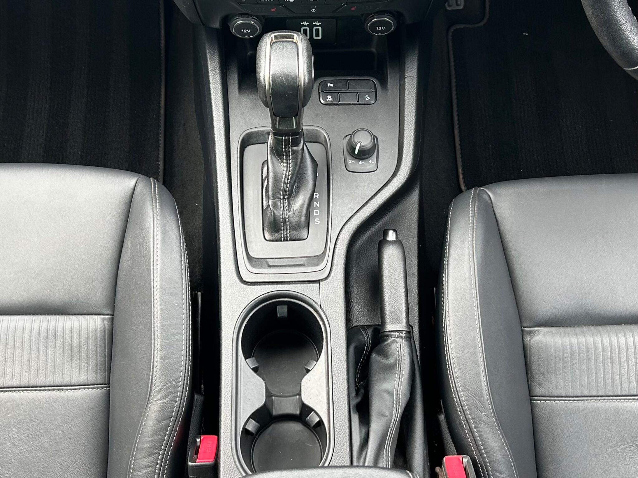 Ford Ranger view 38