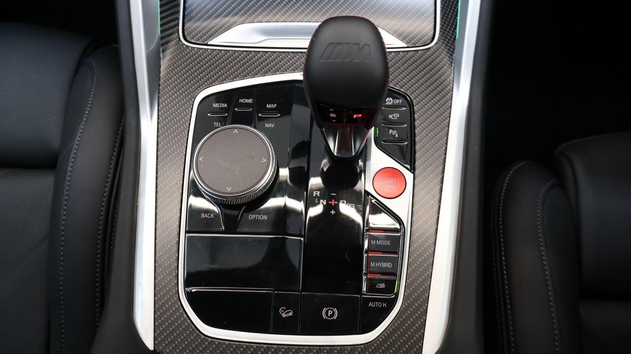 BMW XM view 29