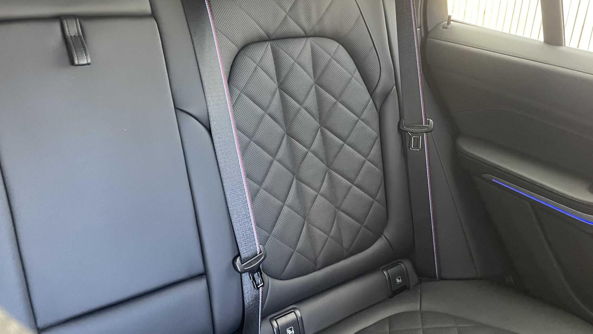 BMW X5 view 26