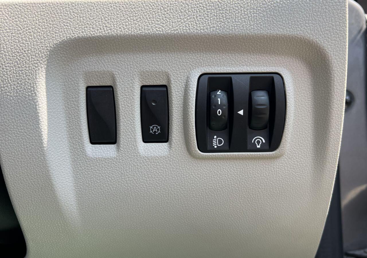 Renault Captur view 52