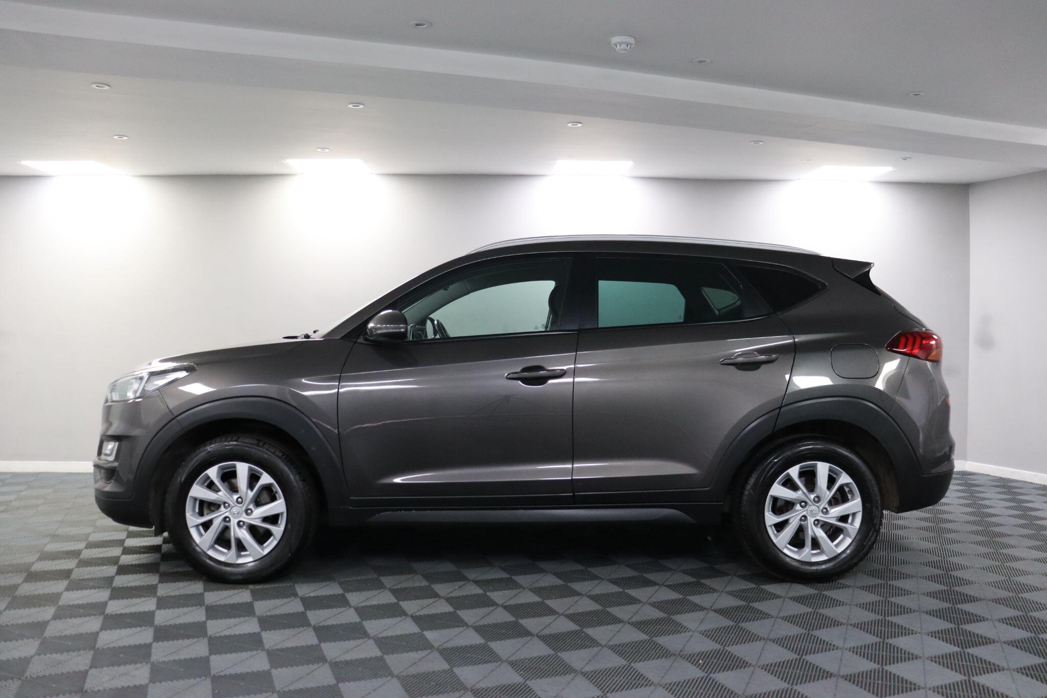 Hyundai Tucson view 24