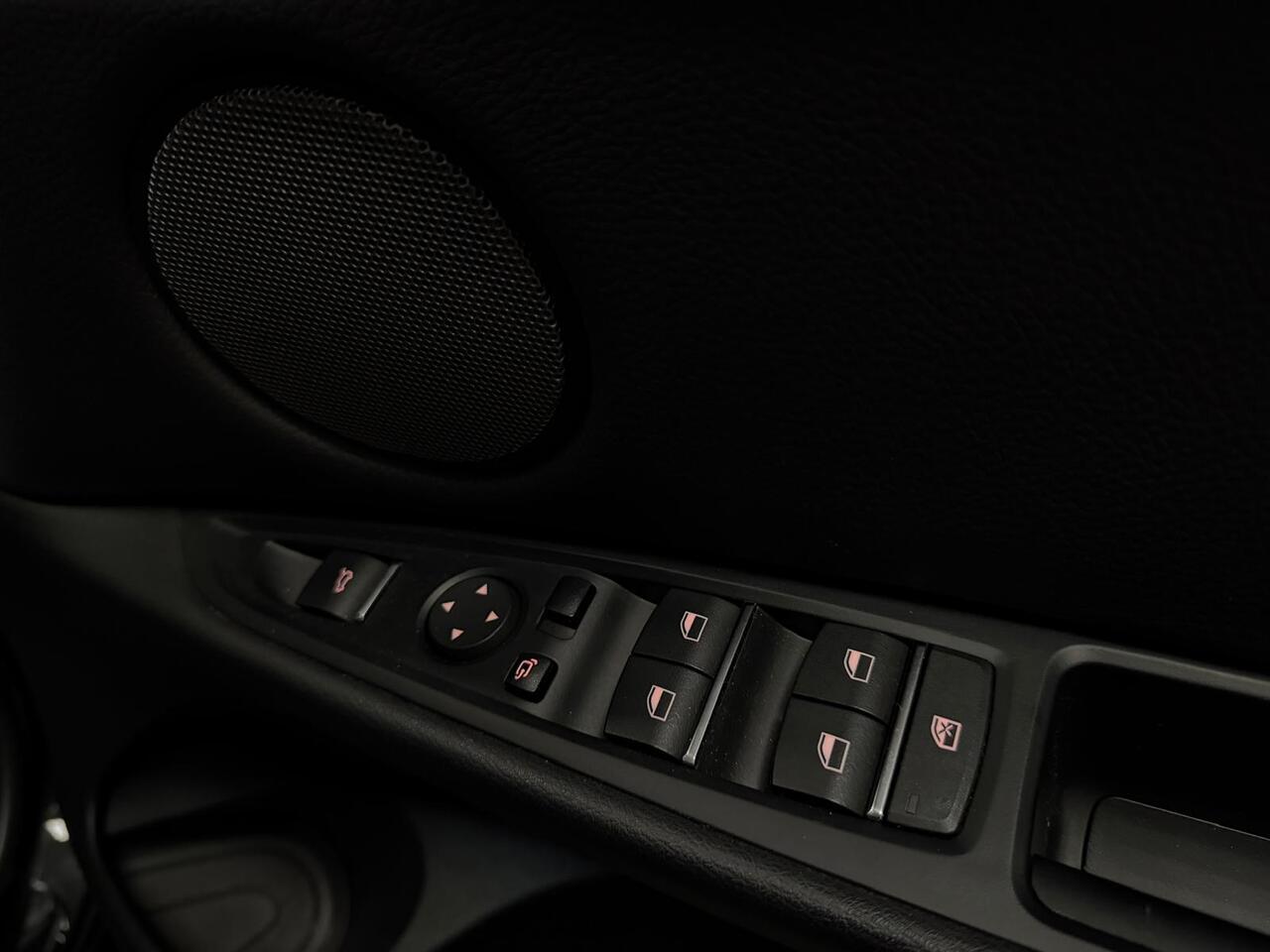 BMW X5 view 18