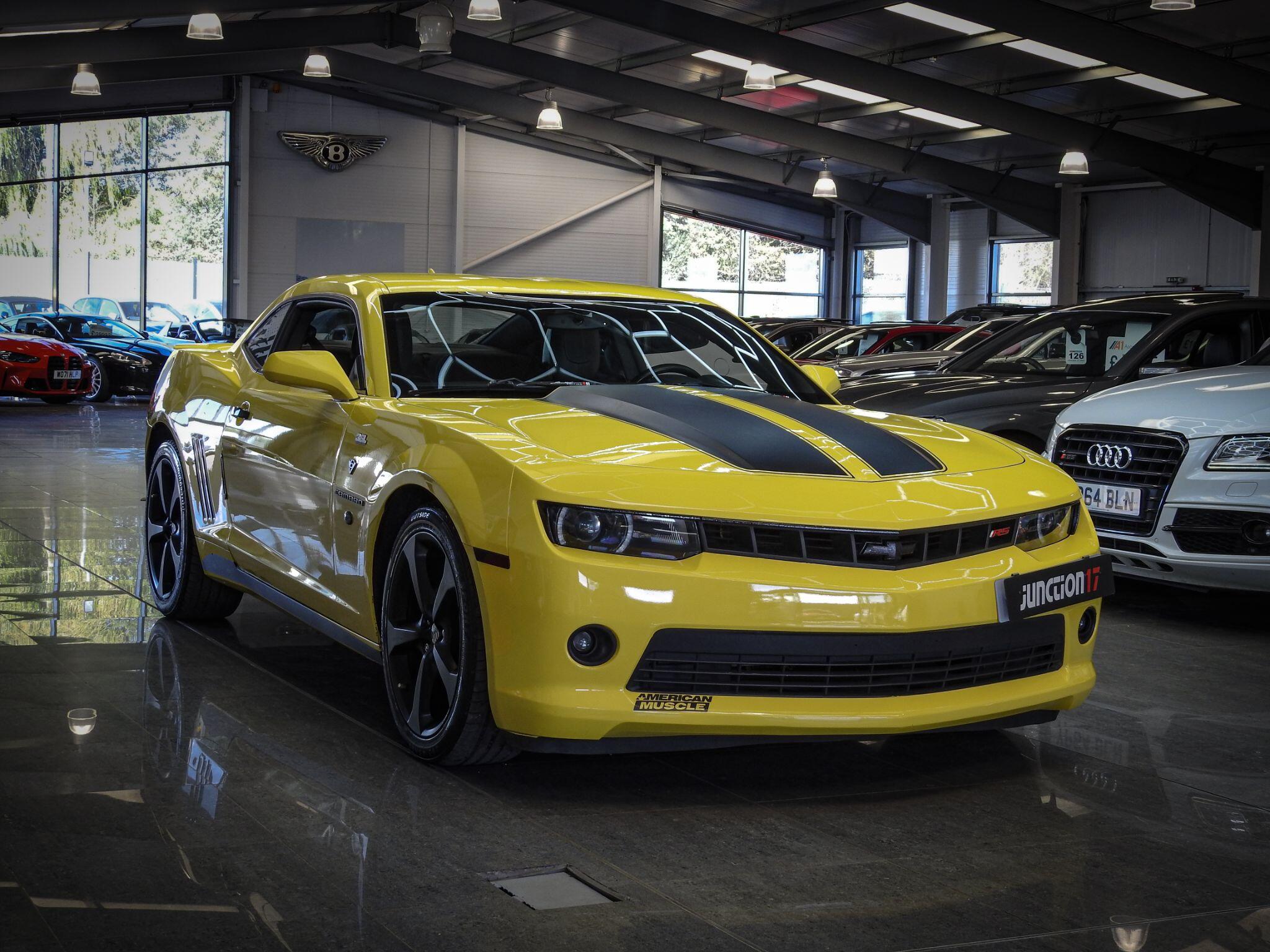 Chevrolet Camaro view 5