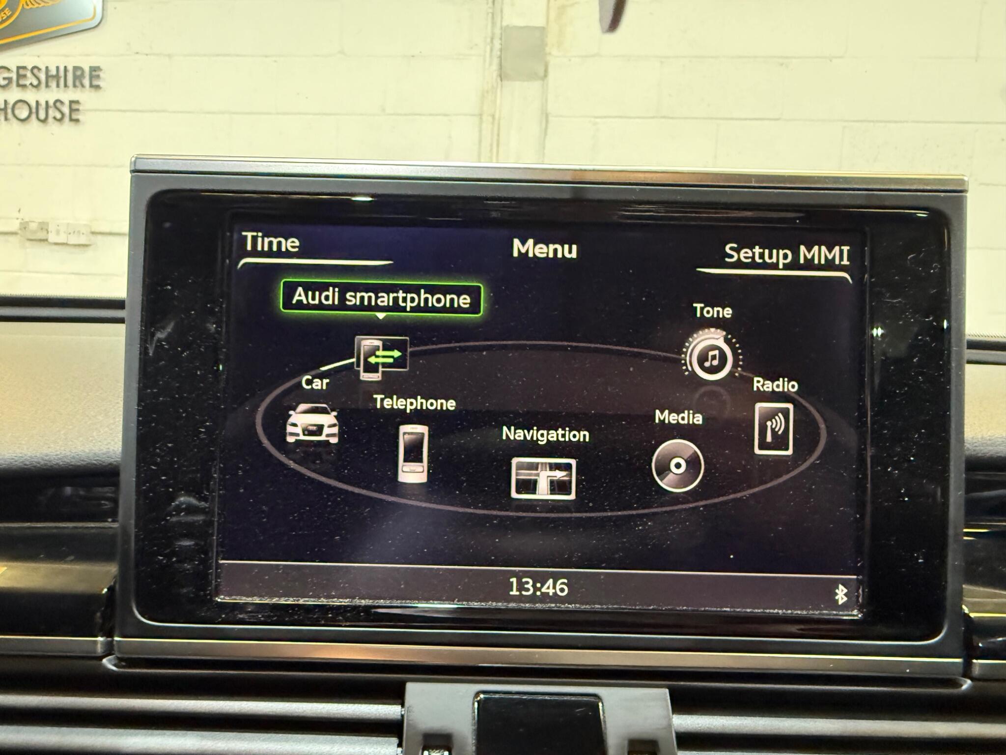 Audi RS6 view 49