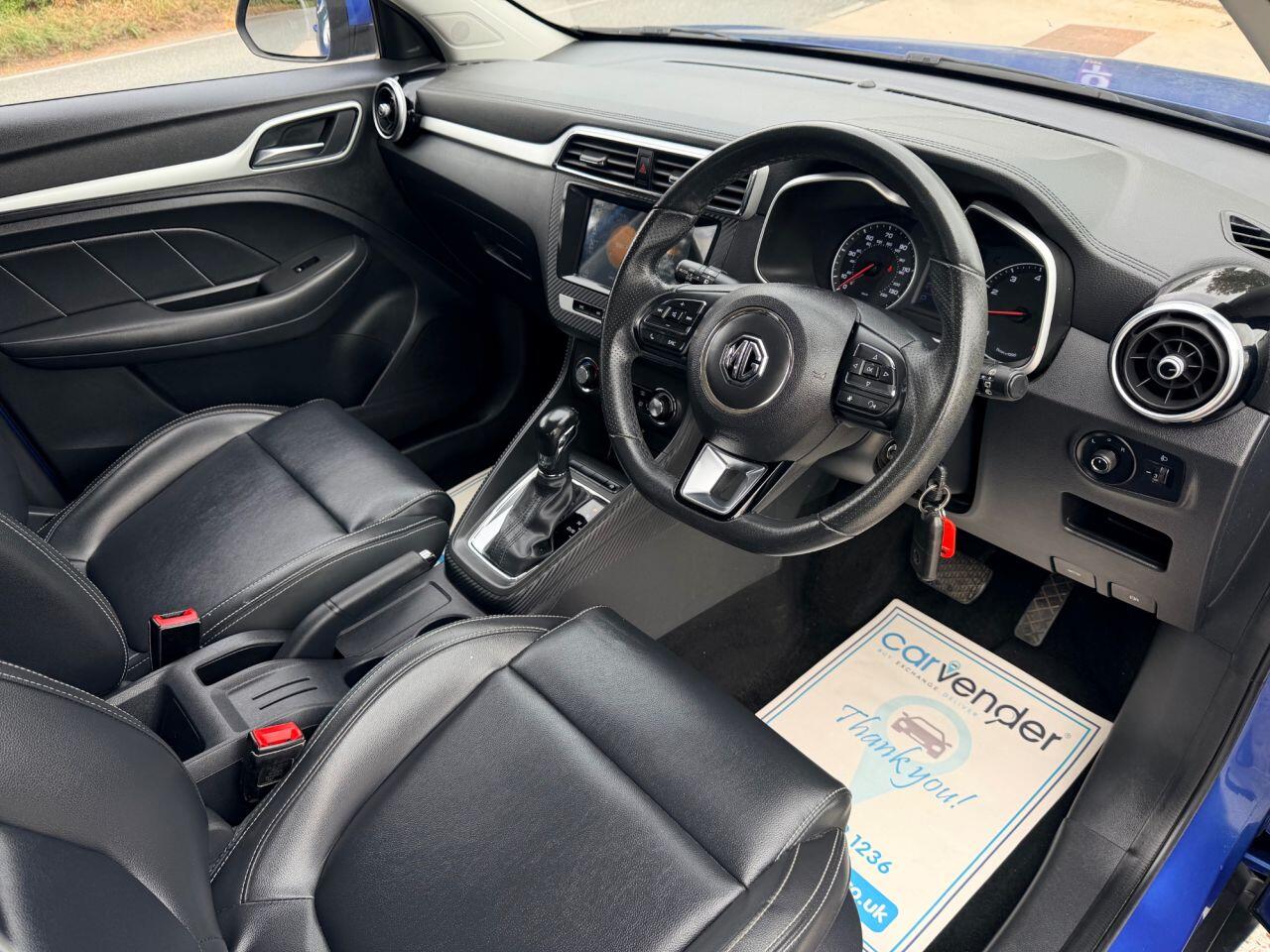 MG ZS view 16
