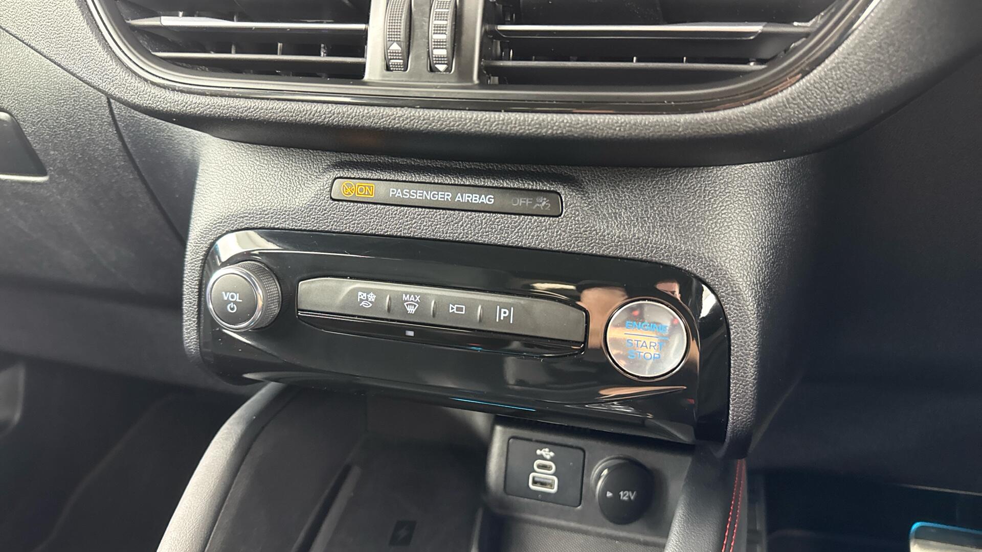 Ford Kuga view 30