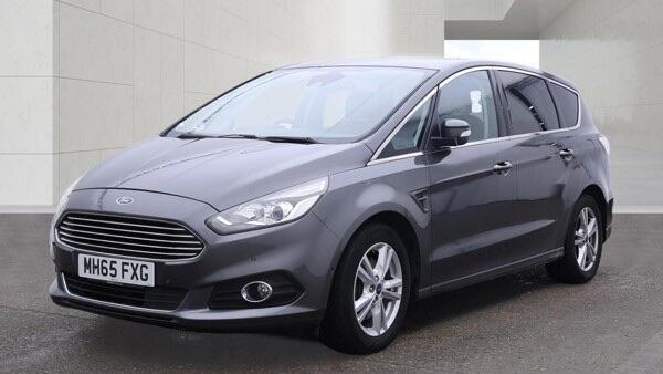 Ford S-Max view 2