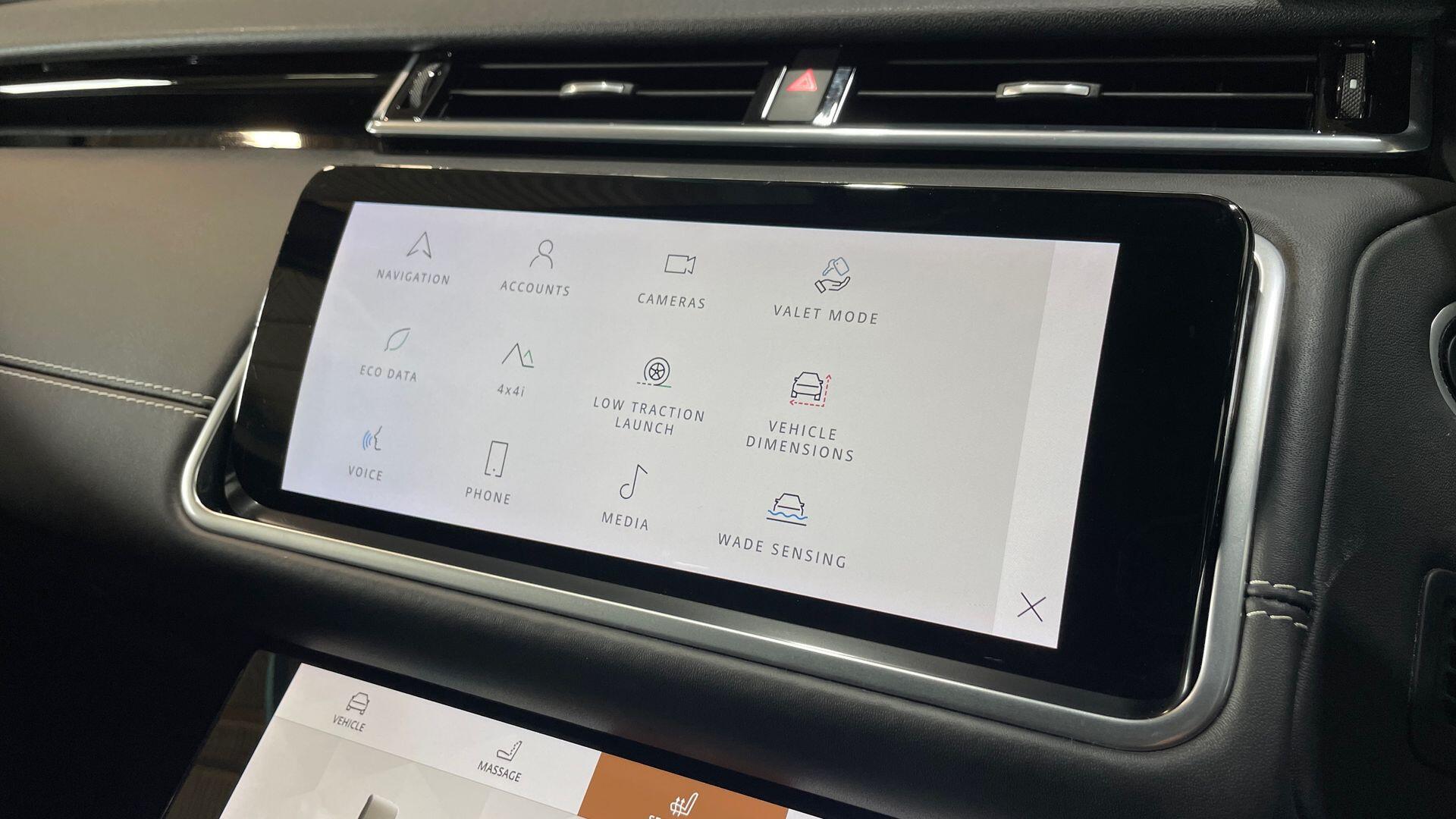 Land Rover Range Rover Velar view 33