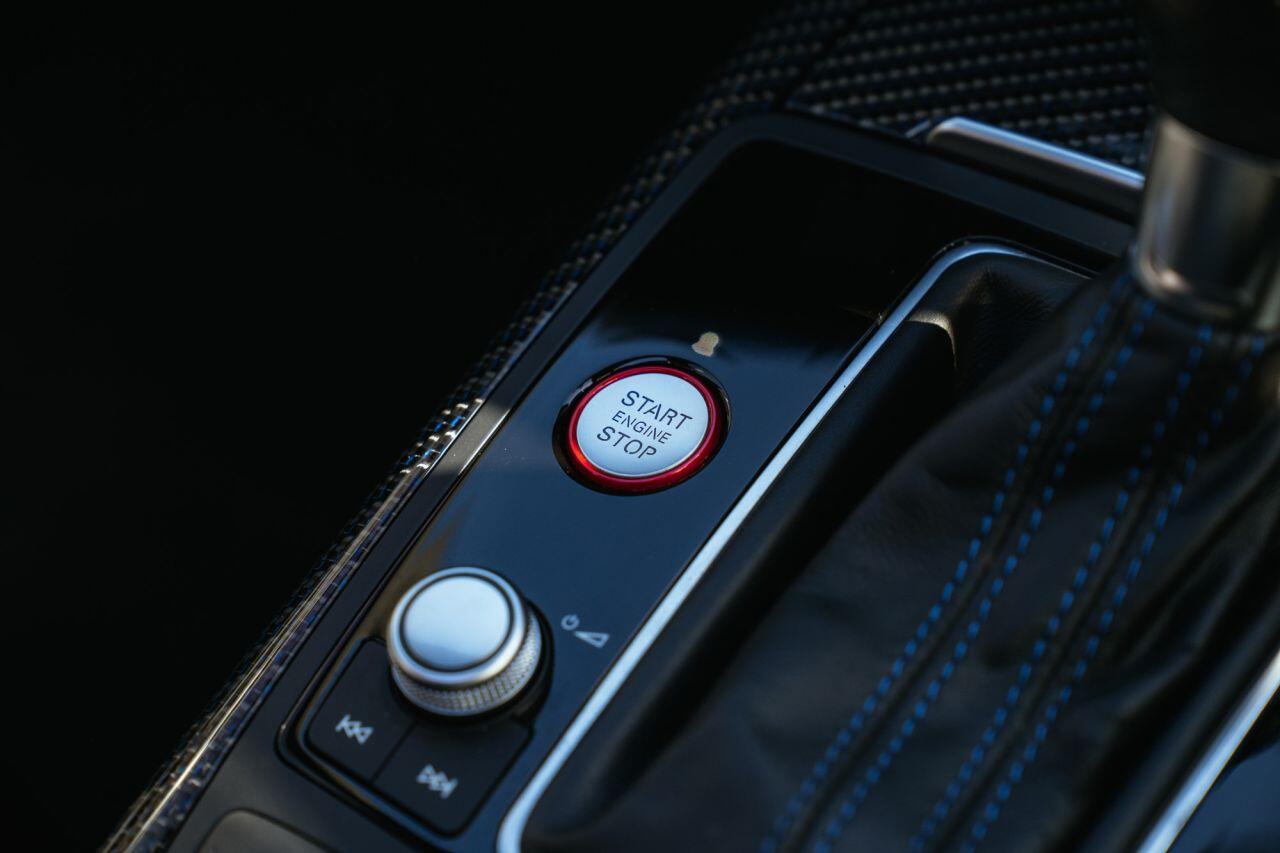Audi RS6 view 80