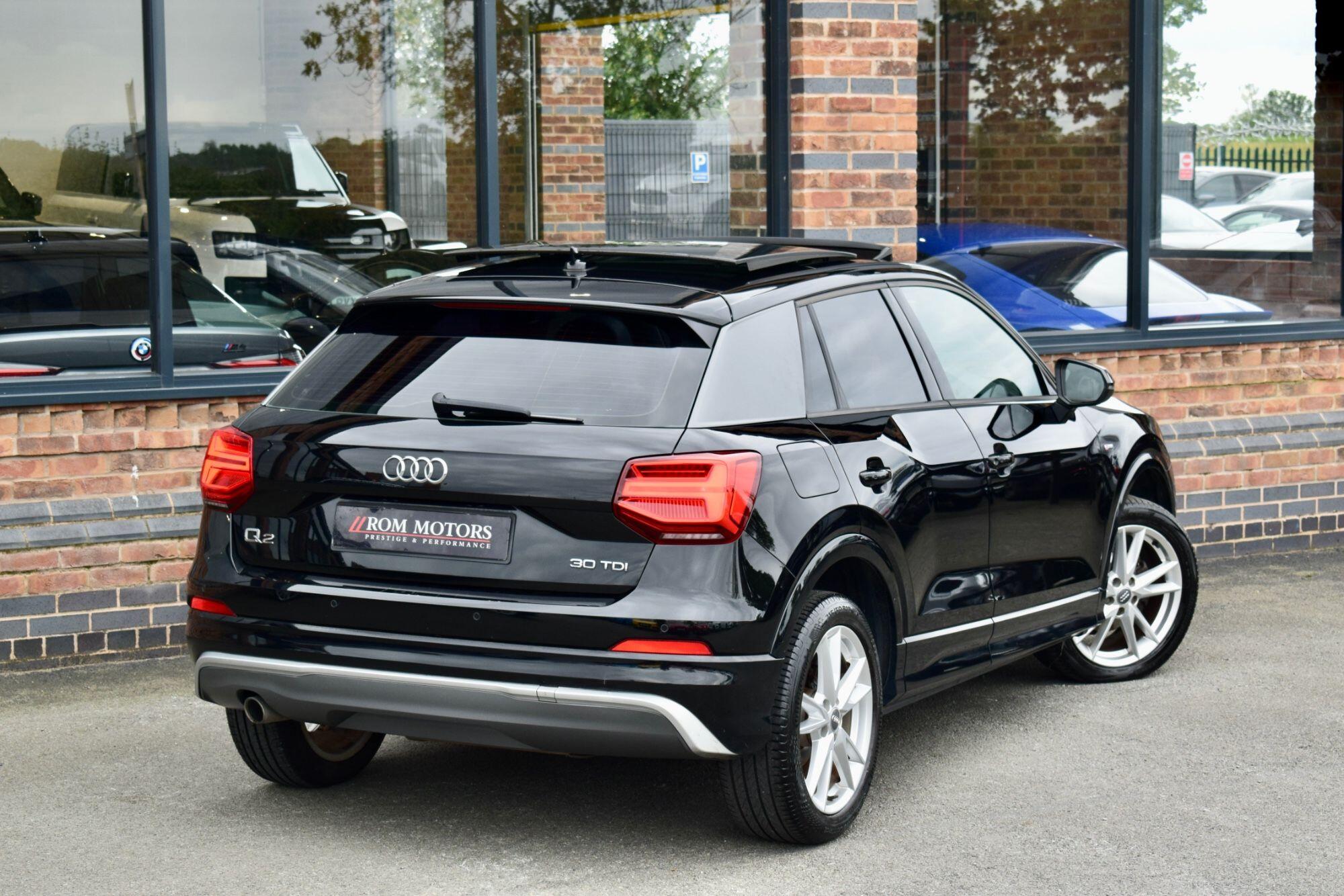 Audi Q2 view 41