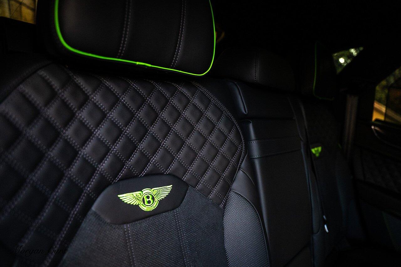 Bentley Bentayga view 65