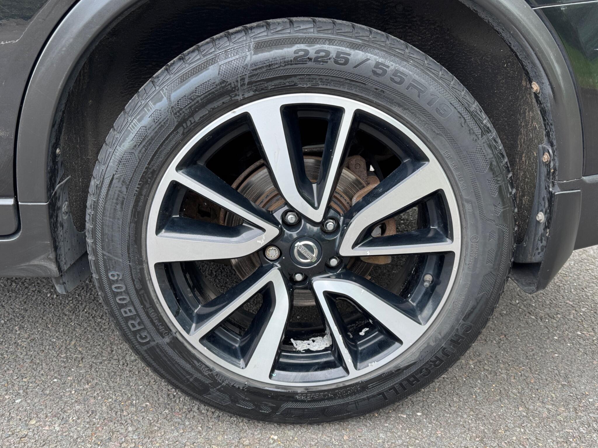 Nissan X-Trail view 18