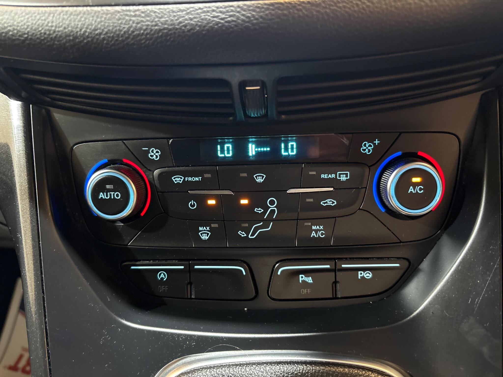 Ford Kuga view 46