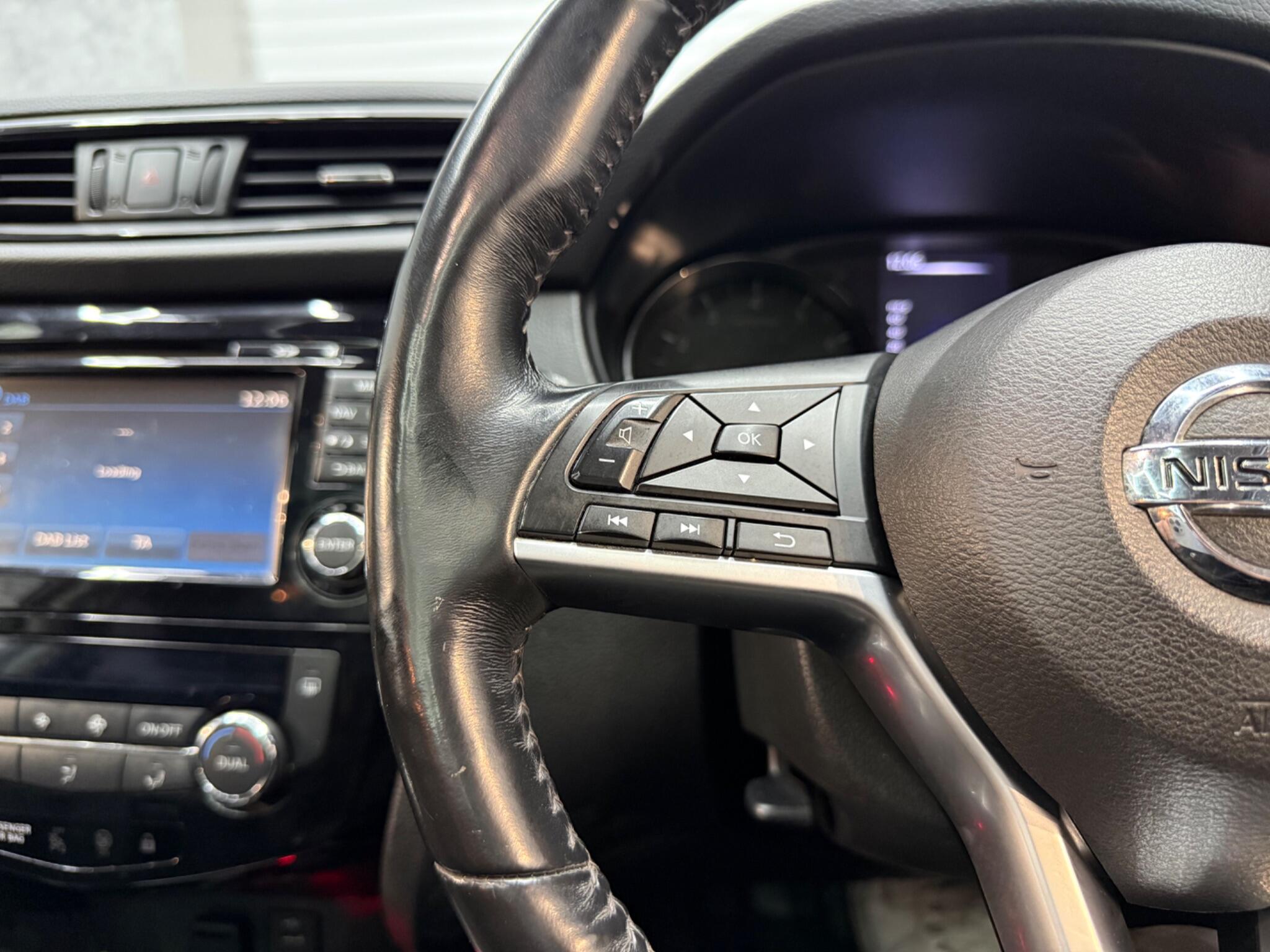 Nissan X-Trail view 11