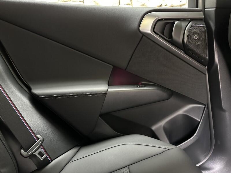 BMW X3 view 42
