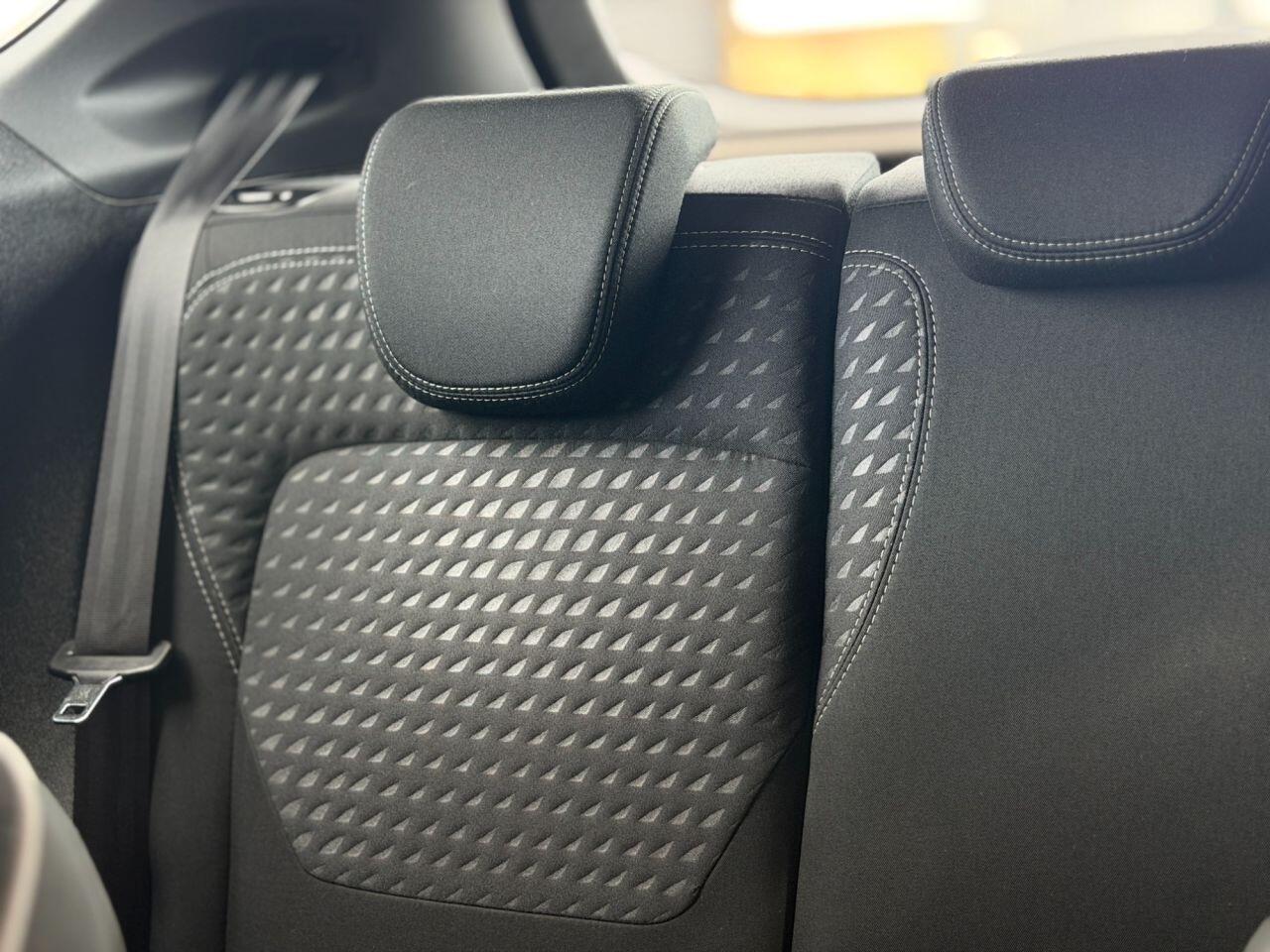 Ford Fiesta view 117