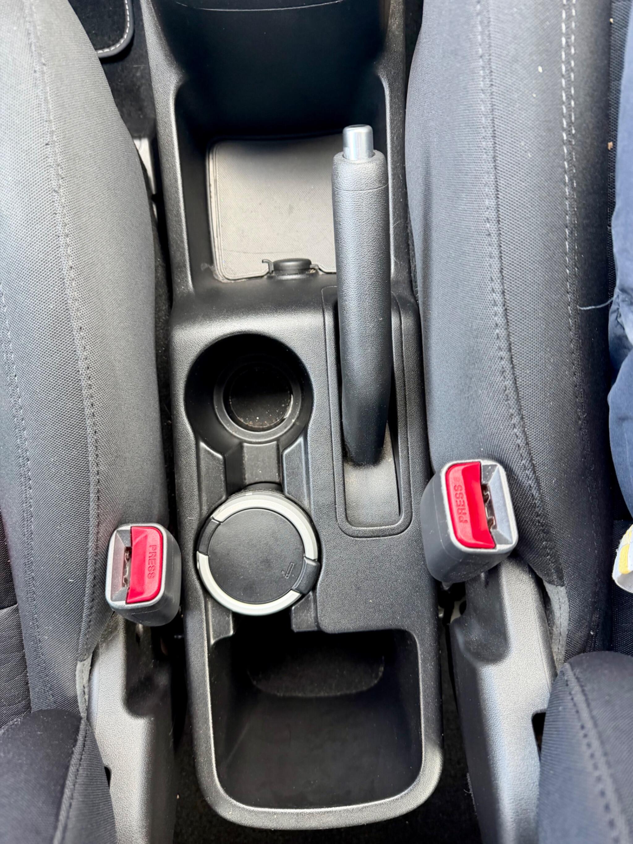 Hyundai Ix20 view 26