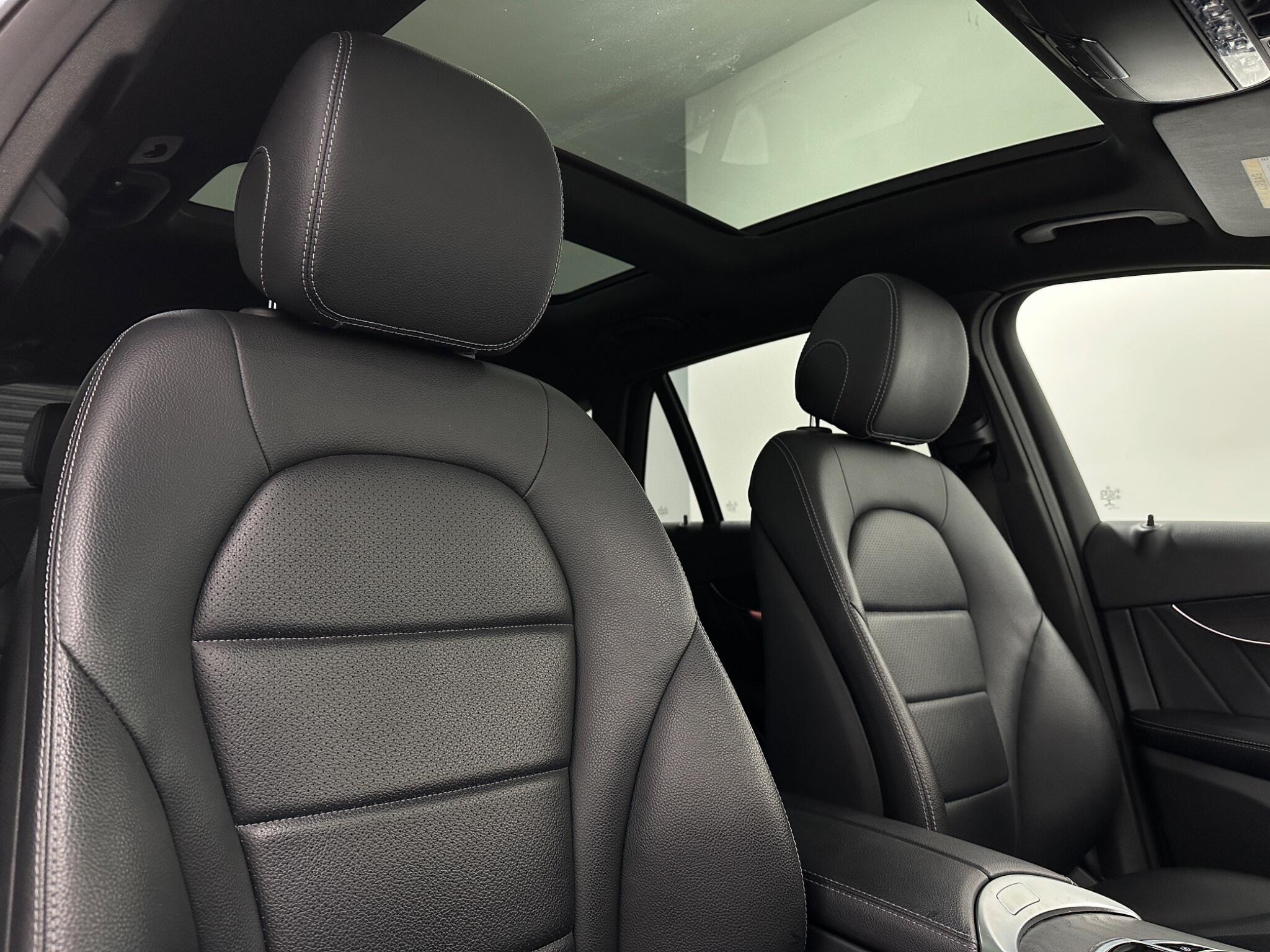 Mercedes-Benz GLC view 34