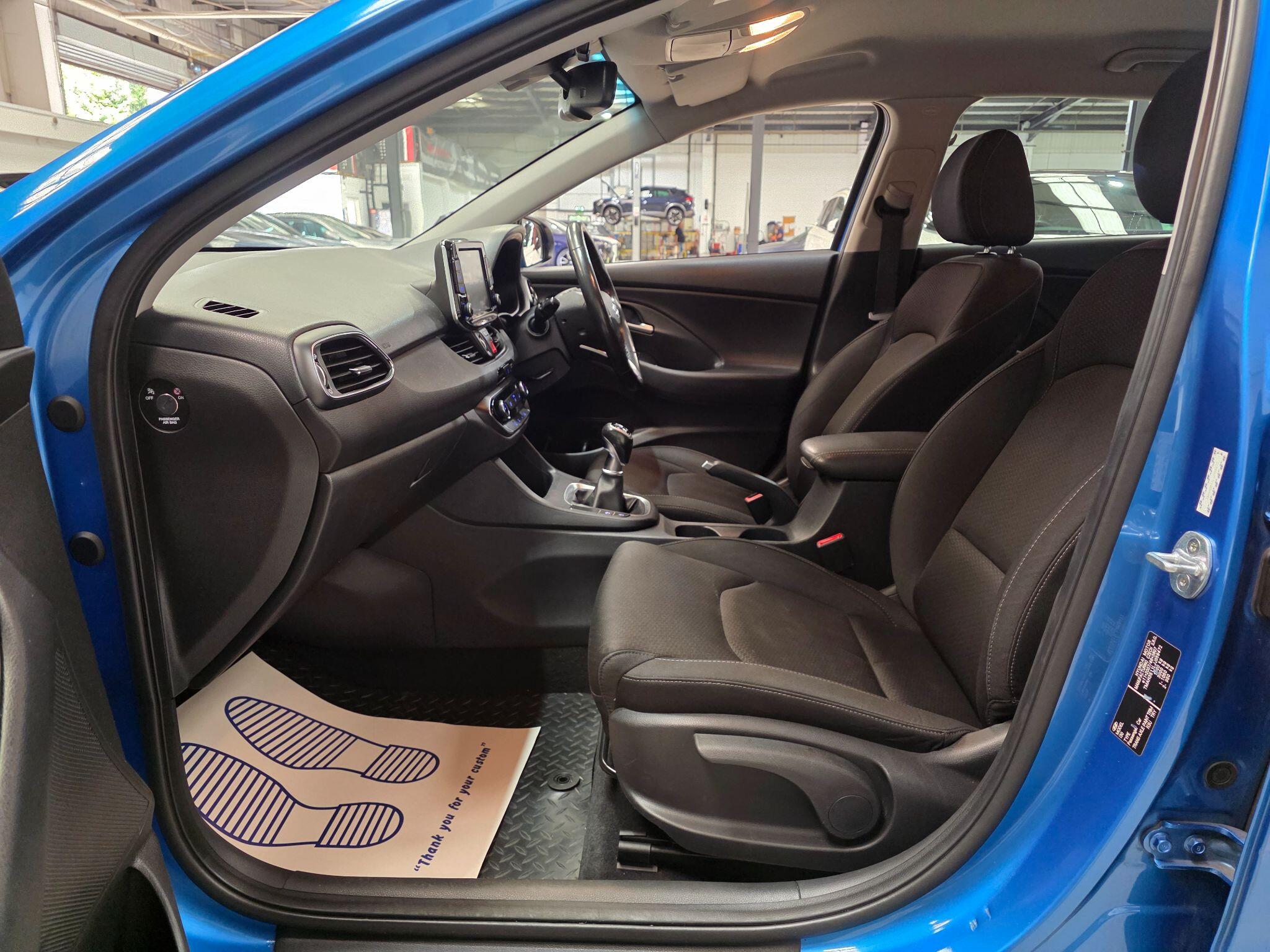 Hyundai i30 view 24