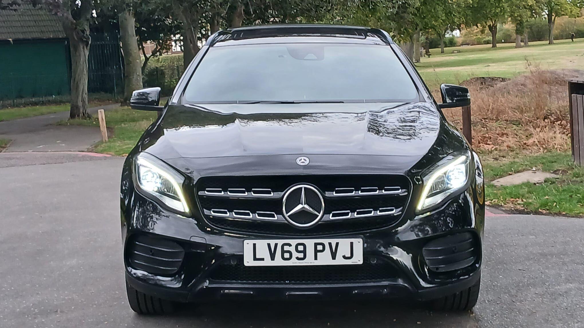 Mercedes-Benz Gla view 9