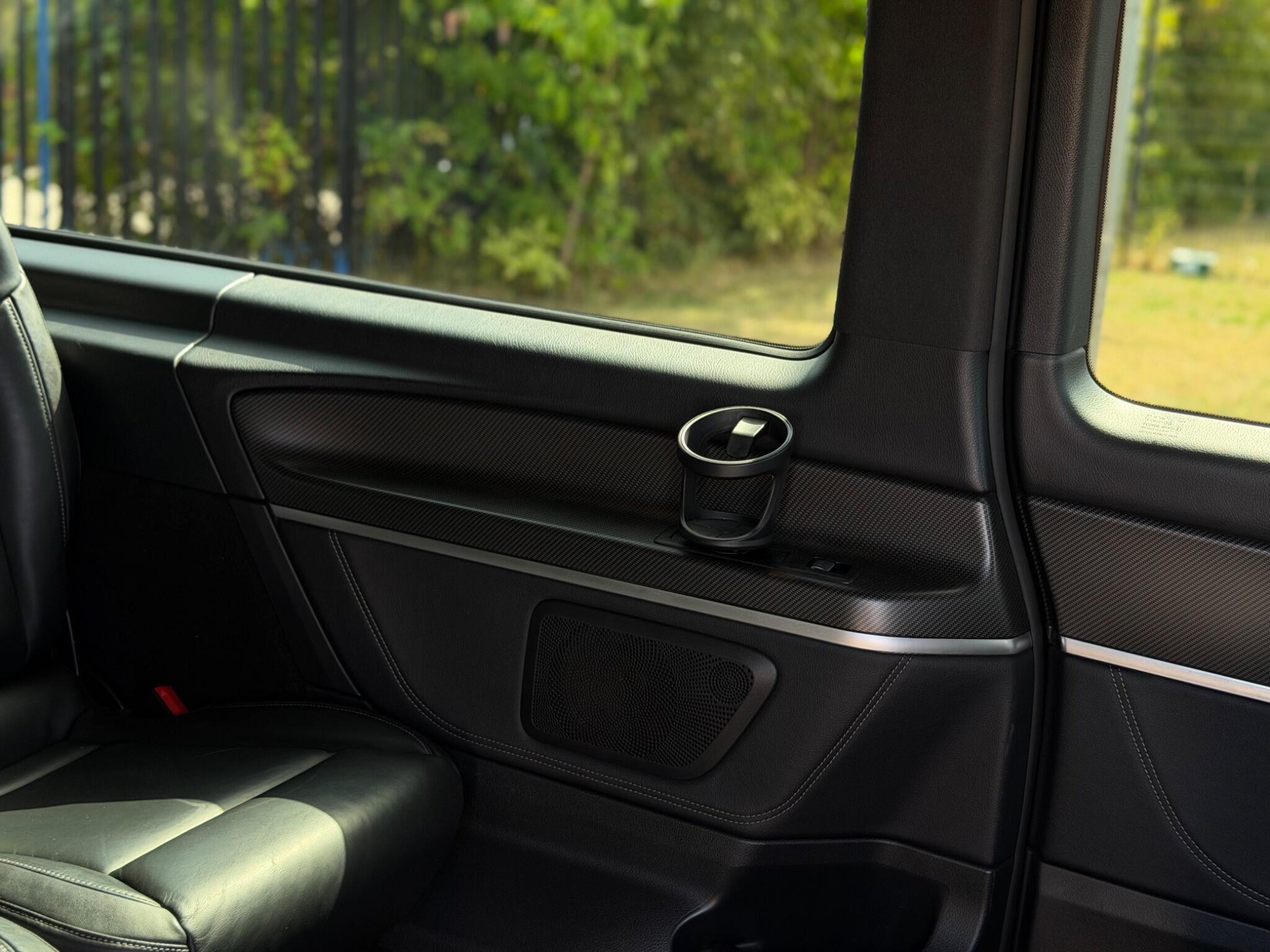 Mercedes-Benz V-Class view 34