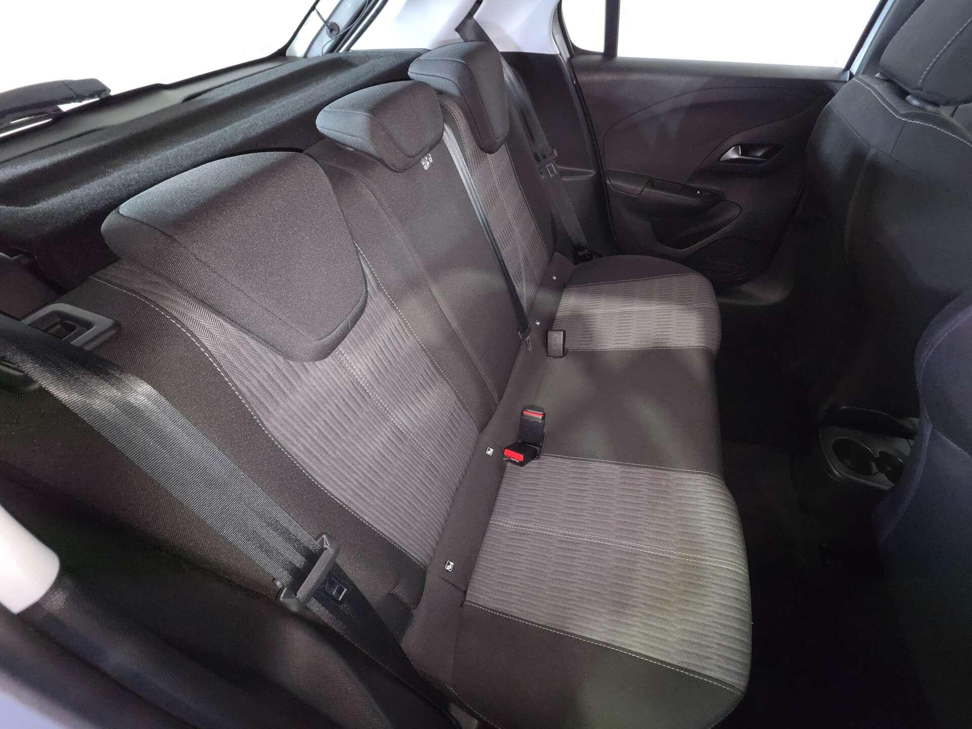 Vauxhall Corsa view 43