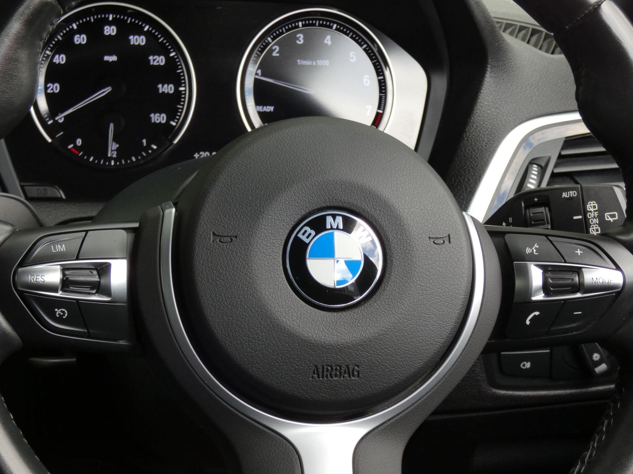 BMW 1 Series view 26