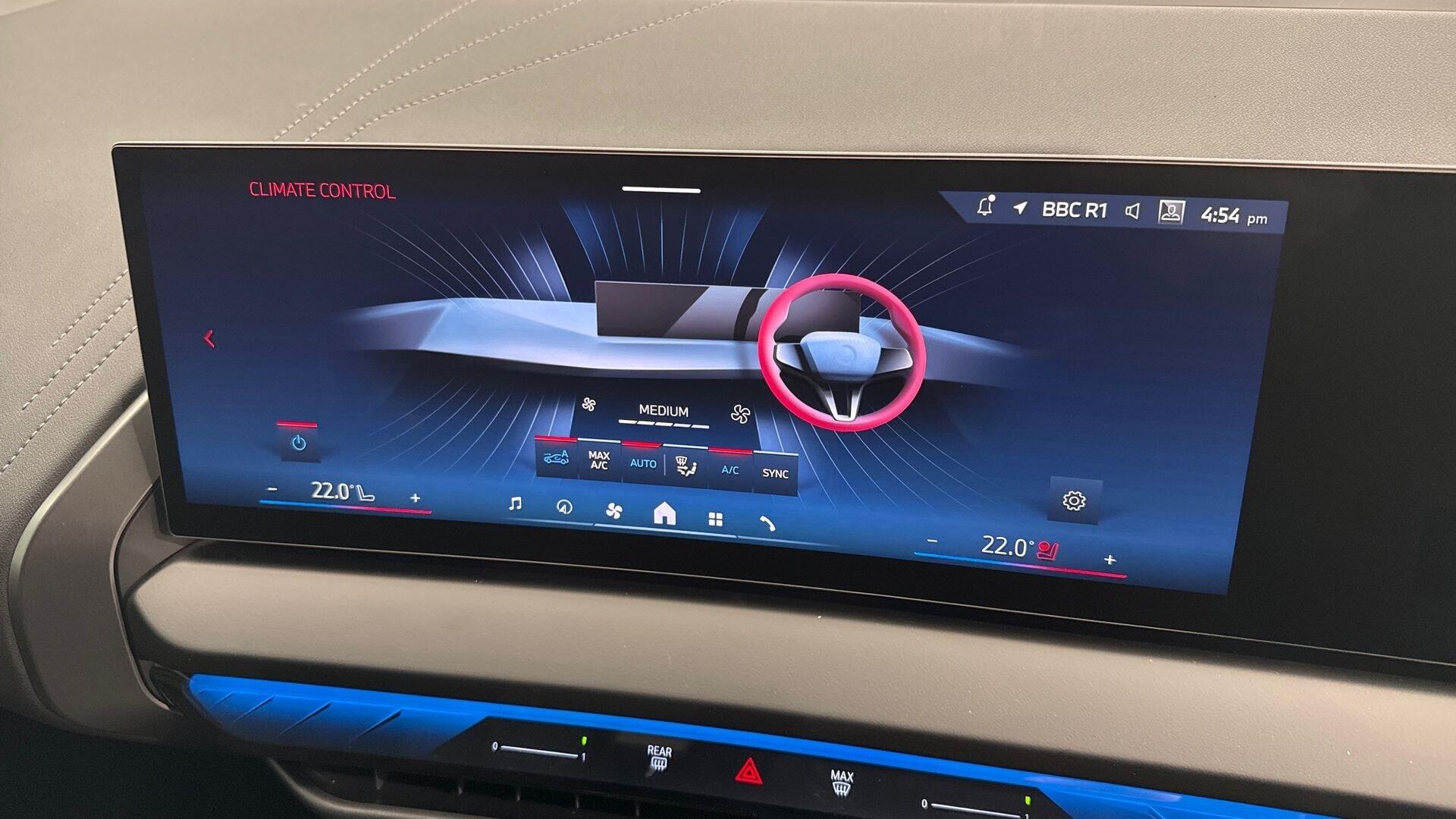 BMW X3 view 27